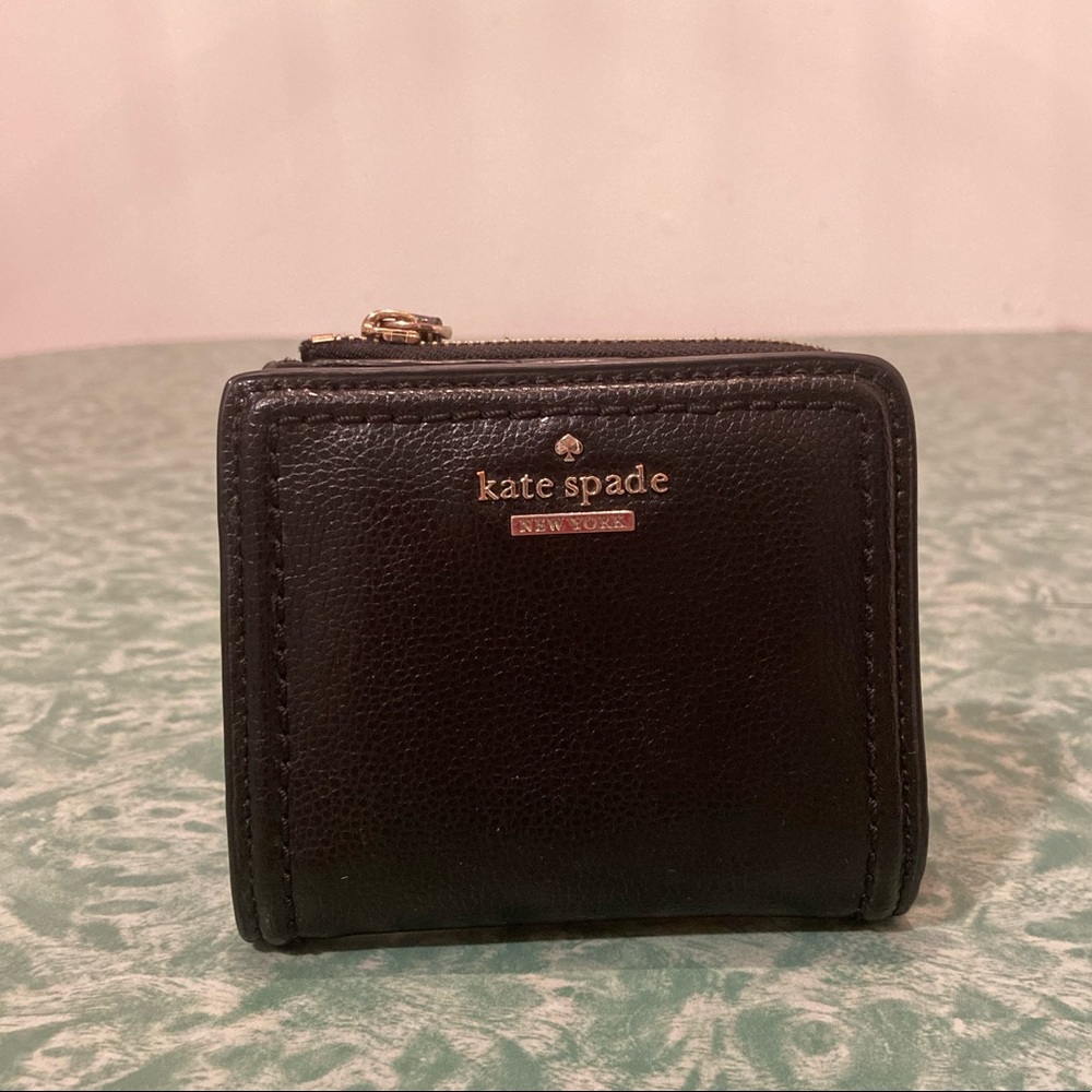 Kate Spade Bifold Wallet with Zipper